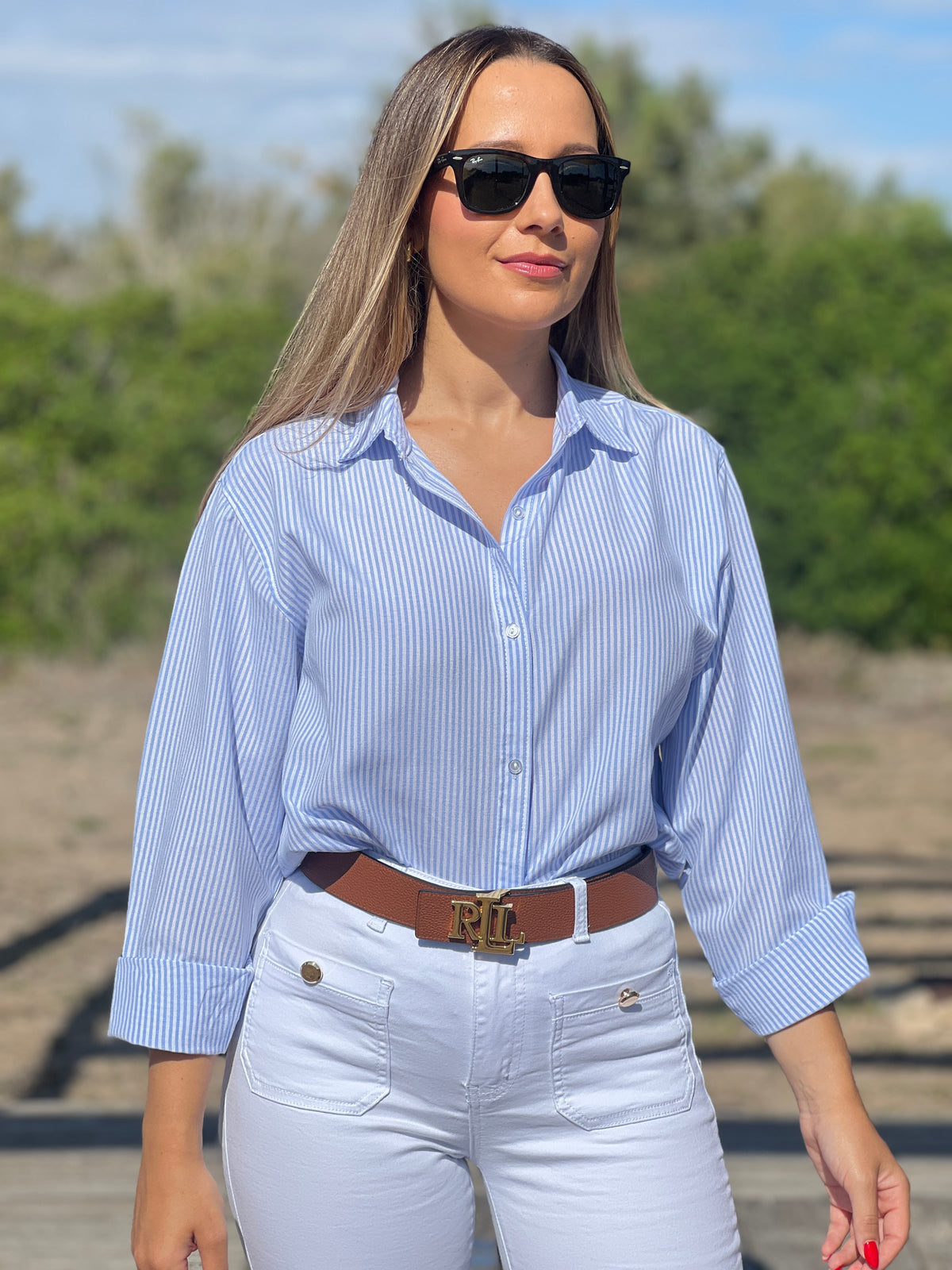 Camisa oversize de rayas azul y blanca para mujer
