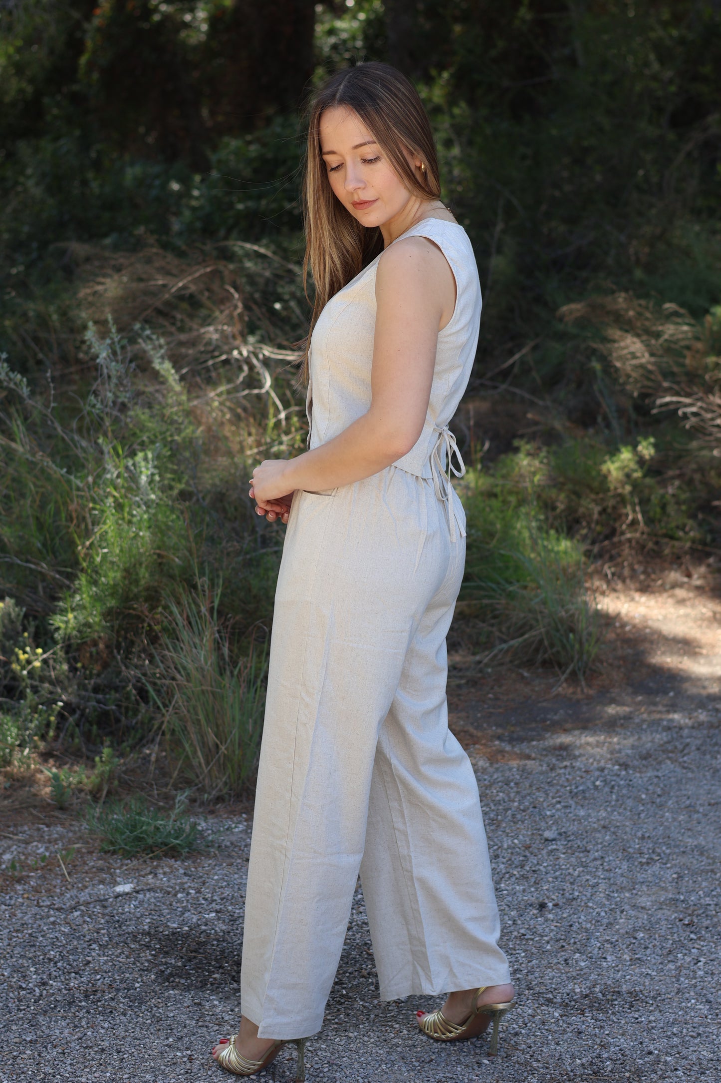 Conjunto Chaleco-pantalón beige