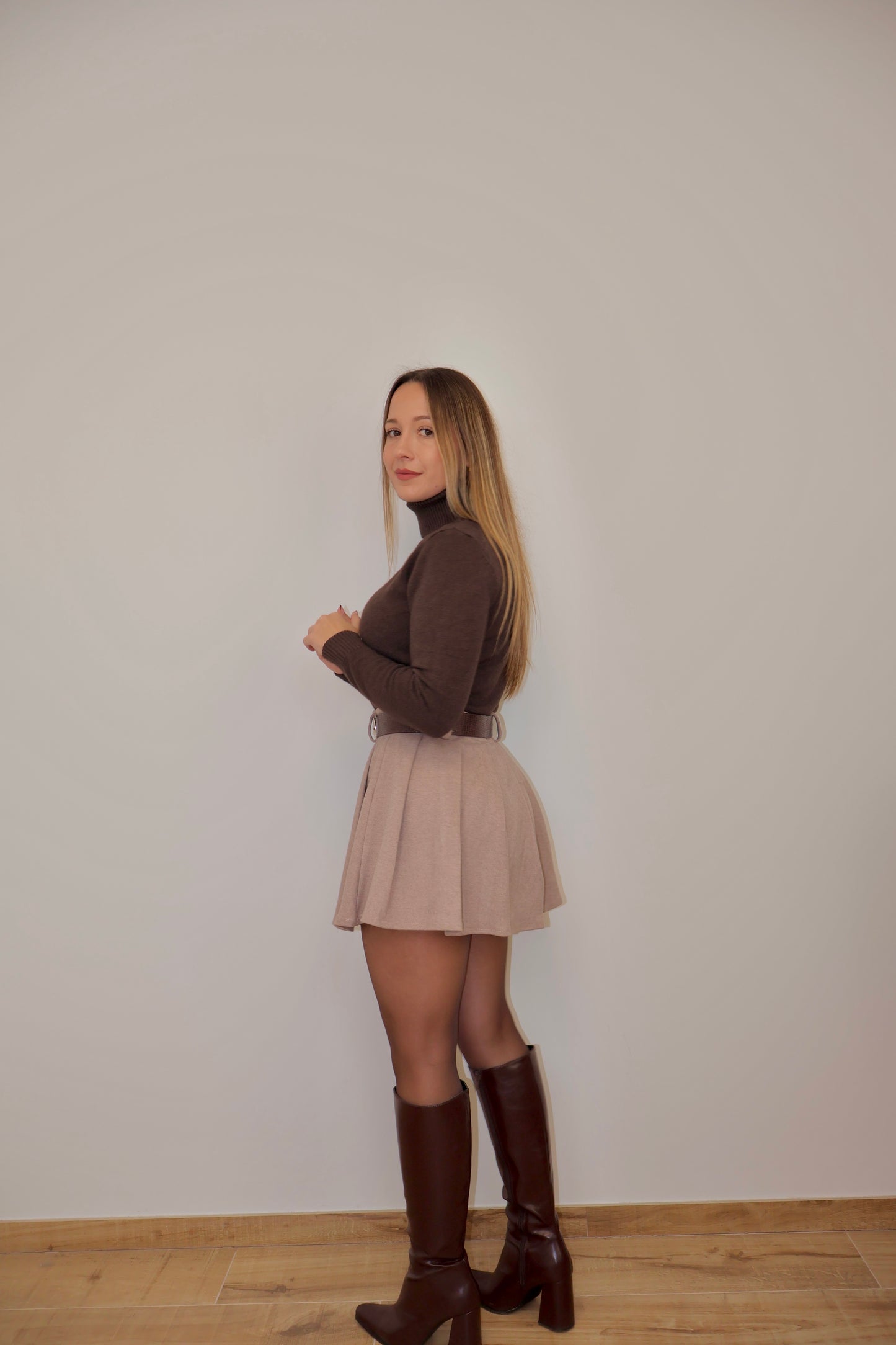 Falda tablas marrón