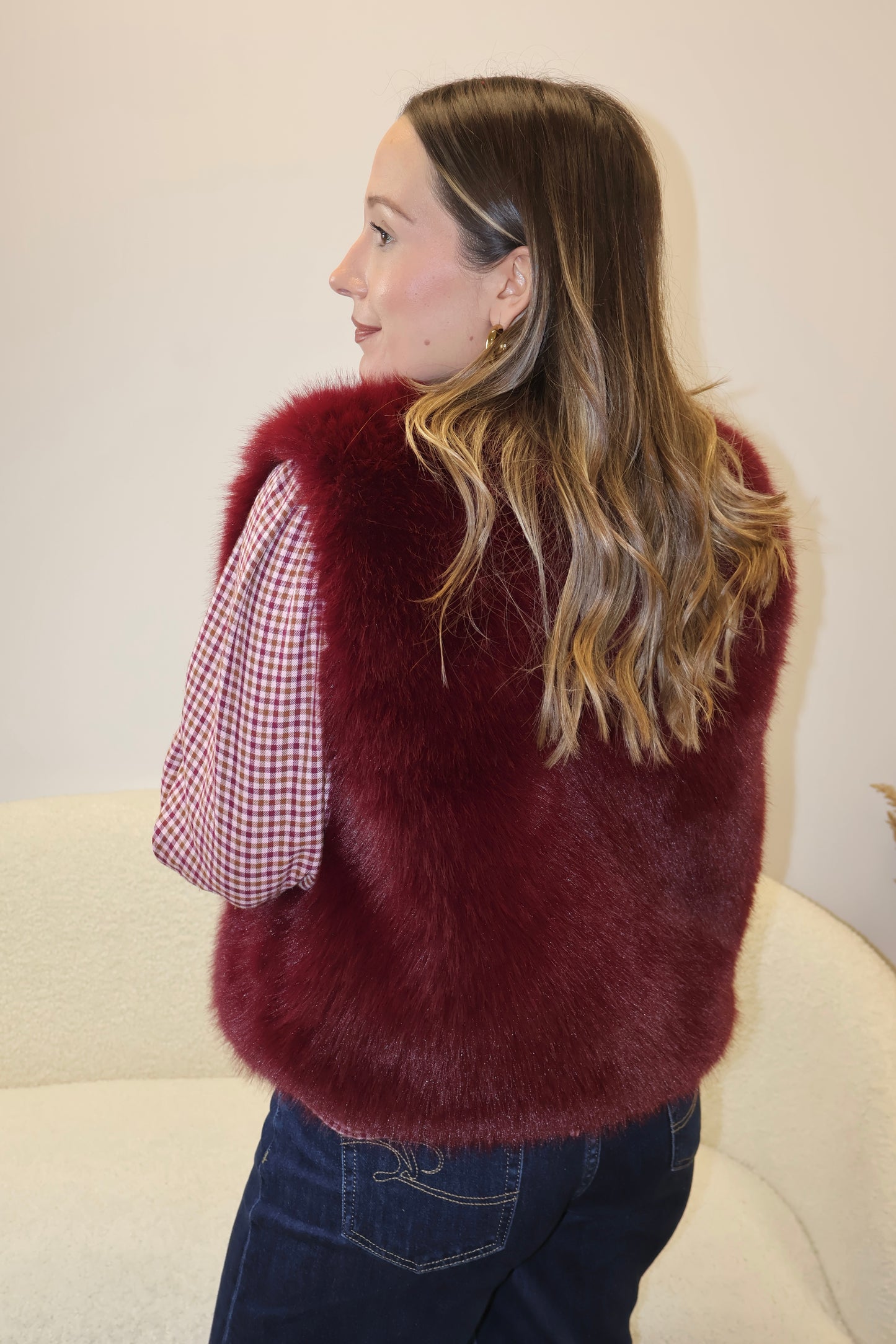 Chaleco pelo burdeos