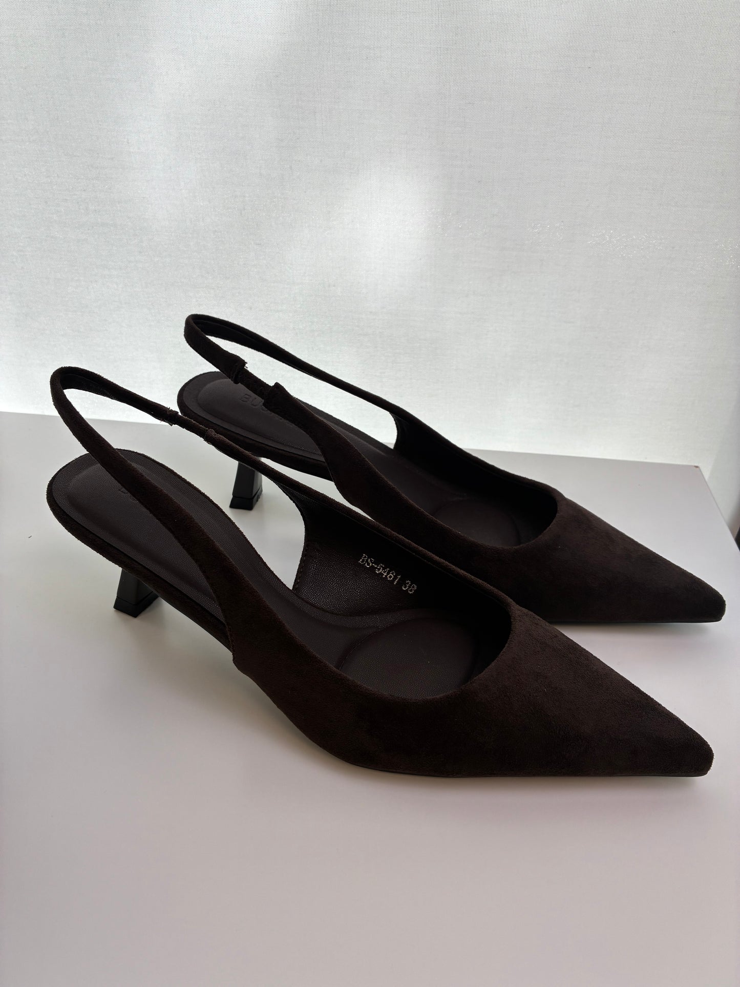 Zapato tacón marrón