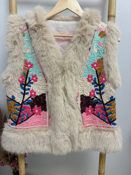 Chaleco Bordado Alaska
