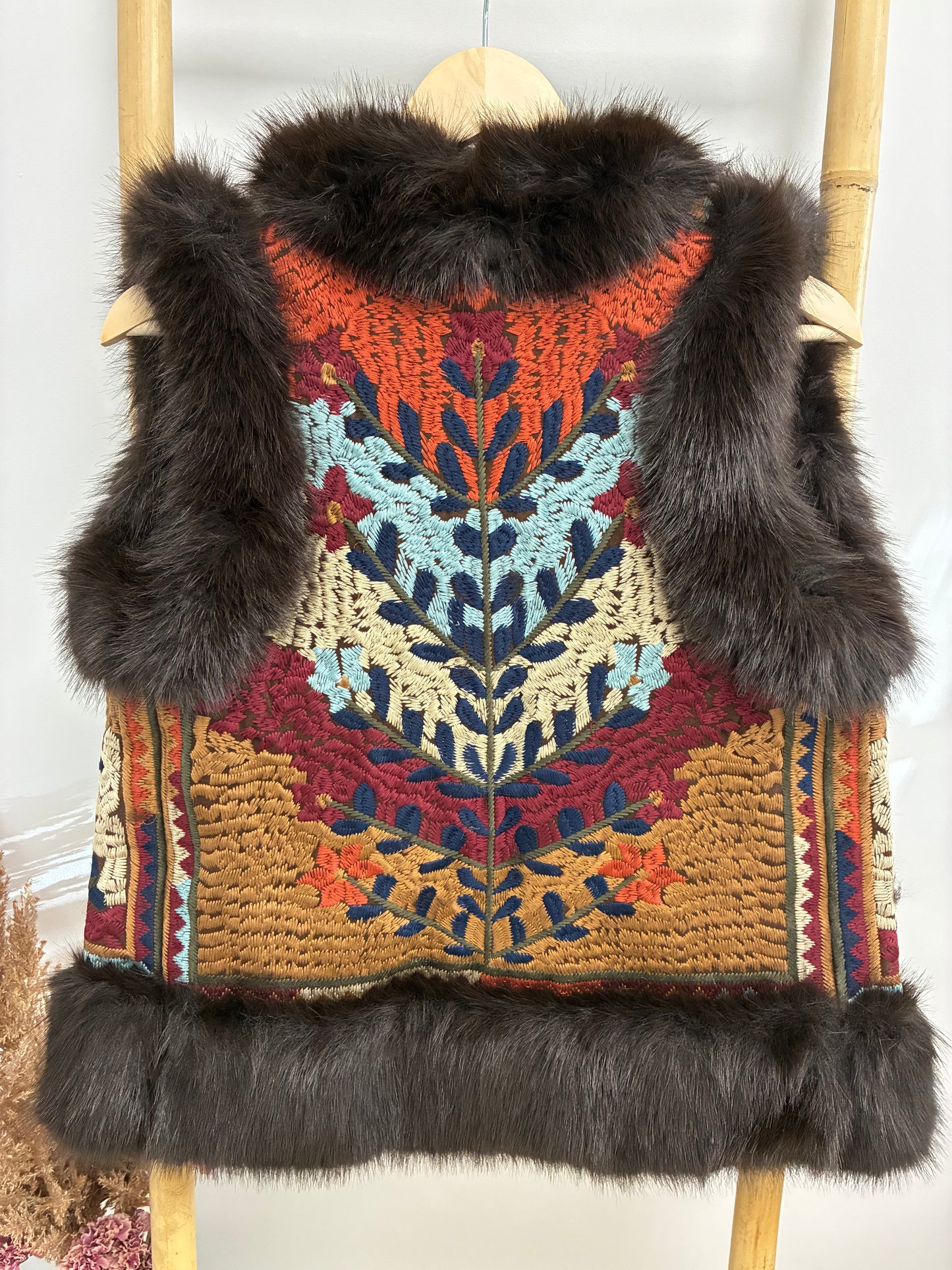 Chaleco Bordado Turín