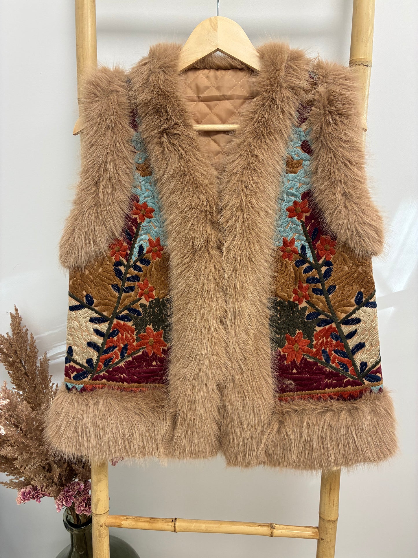 Chaleco Bordado Turín