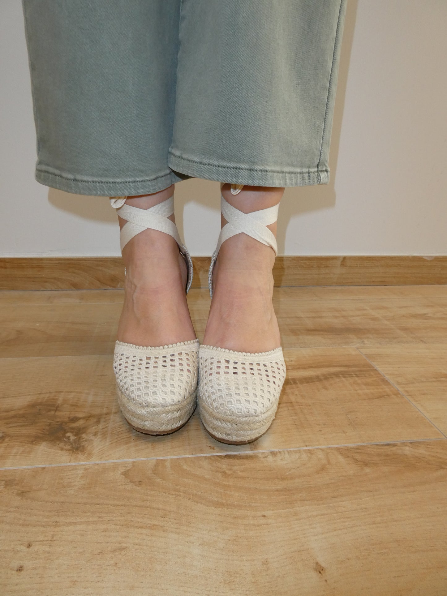Cuña Beige Crochet